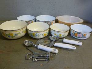 lot 131 image: Kitchen