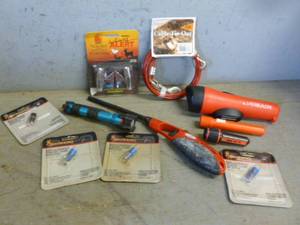 lot 138 image: Sportsman Items