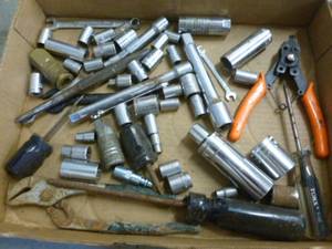 lot 142 image: Tools