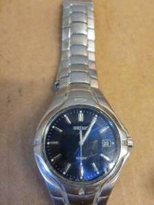 lot 155 image: Seiko Watch