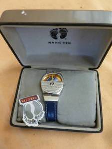 lot 156 image: Hang Ten Watch