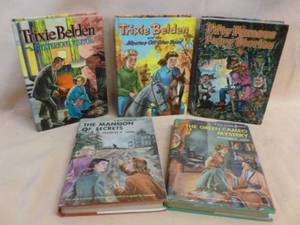 lot 161 image: Vintage Books
