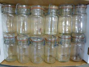 lot 198 image: Vintage Jars
