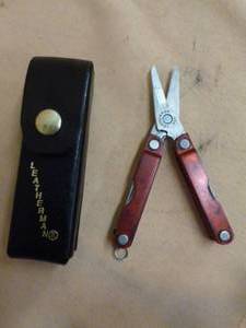 lot 215 image: Leatherman