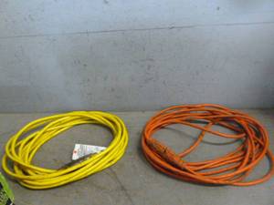 lot 233 image: Extension Cords