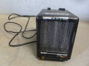 lot 248 image: Ceramic Heater