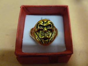 lot 309 image: Mens Ring