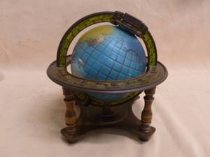 lot 318 image: Collectible