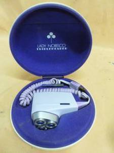 lot 349 image: Vintage Shaver