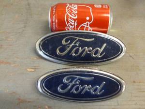 lot 389 image: Collectible