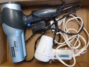 lot 395 image: Hair Dryers