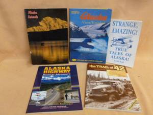 lot 410 image: Collectible Alaska Booklets