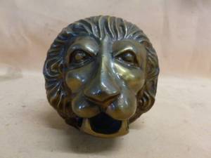 lot 436 image: Home Decor