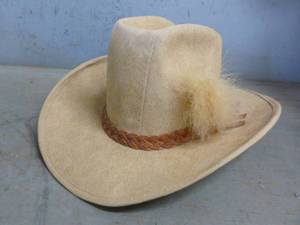 lot 448 image: Cowboy Hat