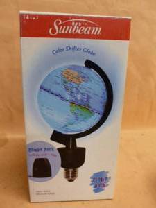 lot 449 image: Lightup Globe