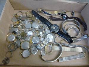 lot 455 image: Vintage Watch Parts