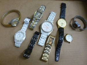 lot 458 image: Watches