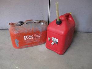 lot 10 image: OMC and Blitz Gas Cans