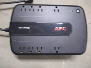 lot 15 image: APC Battery Backup