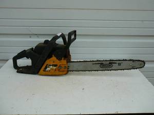 lot 11 image: Poulan 260 Pro Chainsaw