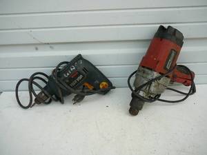 lot 21 image: Tools