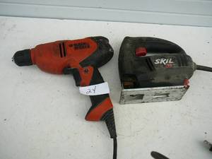 lot 24 image: DillJig Saw