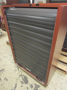 lot 213 image: STORAGE CABINET, WITH ROLL-TOP DOOR, ADJUSTABLE SHELVES