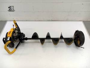 lot 251 image: Jiffy Stealth STX Auger Tecumseh 3hp Engine