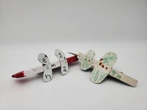 lot 353 image: Pike Spear Fishing Decoy white and orange w silver and orange