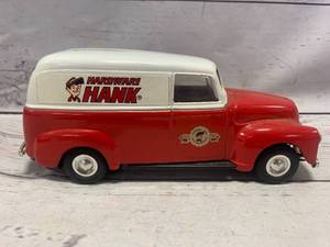 lot 5 image: Vintage Ertl Hardware Hank Truck Bank