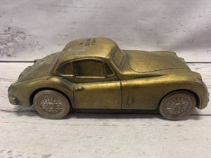 lot 8 image: 1974 Jaguar State Bank of Cassleton Bank