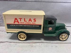 lot 15 image: Ertl 1931 Atlas Van Line Bank