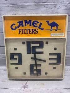 lot 20 image: Vintage Camel Filters Clock 16 34 x 18