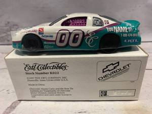lot 37 image: Ertl Collectible Stock No. K022 Car in Original Box
