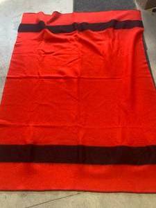 lot 70 image: Vintage Golden Dawn Wool Blanket (approx 5 x 7)