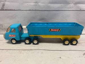 lot 77 image: Vintage Buddy L Side Dump Trailer & Cab