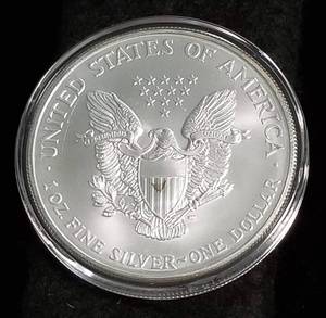 2002 AMERICAN SILVER EAGLE 1 TROY OZ. .999 FINE SILVER IN AIRTITE