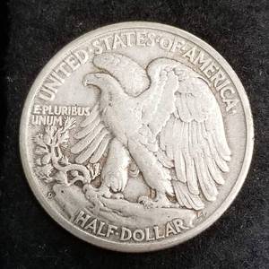 1947-D WALKING LIBERTY HALF DOLLAR