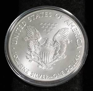 2016 AMERICAN SILVER EAGLE 1 TROY OZ. .999 FINE SILVER IN AIRTITE