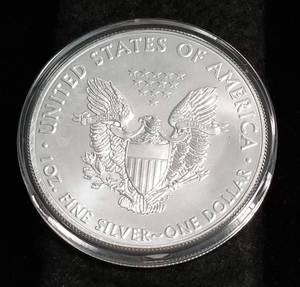 2017 AMERICAN SILVER EAGLE 1 TROY OZ. .999 FINE SILVER IN AIRTITE