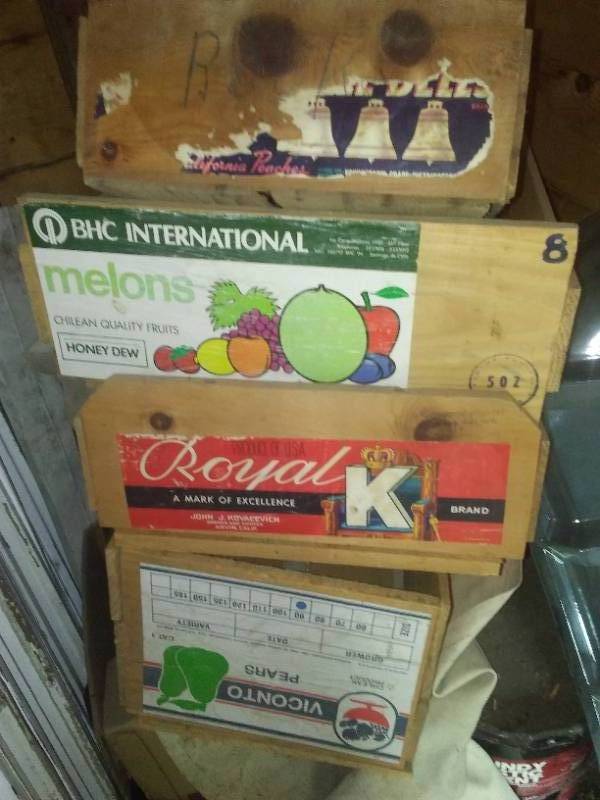 4 Fruit crates - Royal K Viconto, BHC International