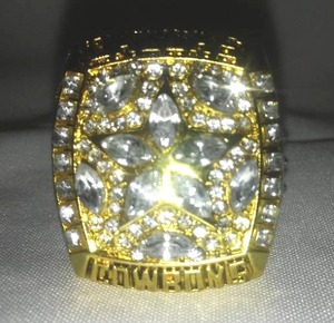 Dallas Cowboys Super Bowl Ring.