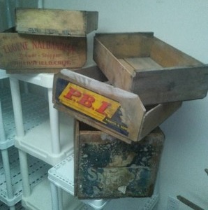 5 Fruit Crates. Lugs, vintage.
