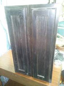 2 Upper Cabinets Left and Right