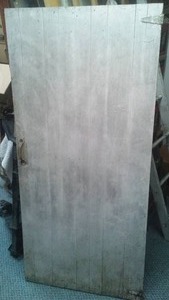 Primitive Door � Excellent with Handle.