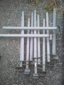 Metal Portable Brackets � 2x 4 mount, 34 inches. (12)