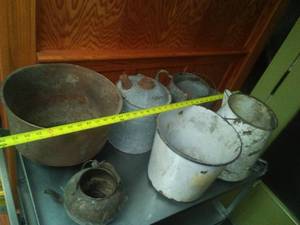 6 Vintage Bucket Cans and Pots.