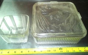 Vintage 8 in. Casserole Glass Dish with Cover.