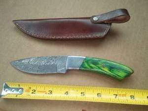8 in. Knife � Green Wood Handle and Leather Sheath