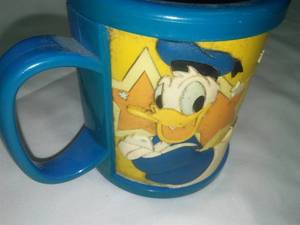 Donald Duck Vintage 3D mug  cup rubber and plastic. NICE
